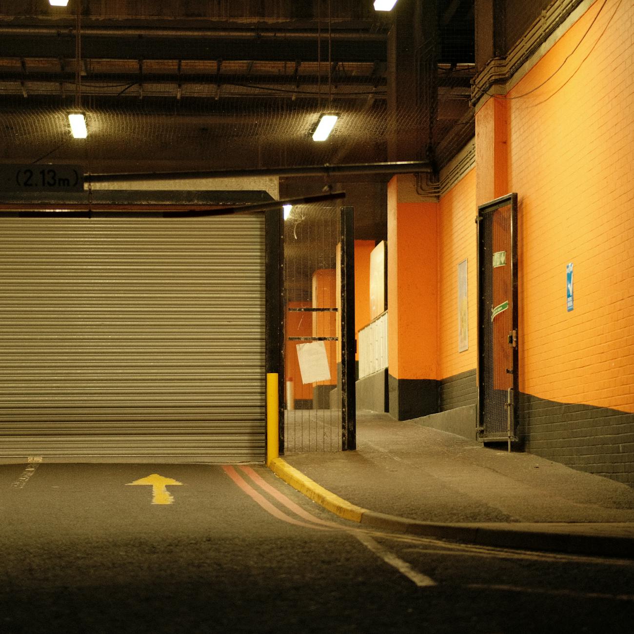 Legibility and Visibility in Wayfinding Design