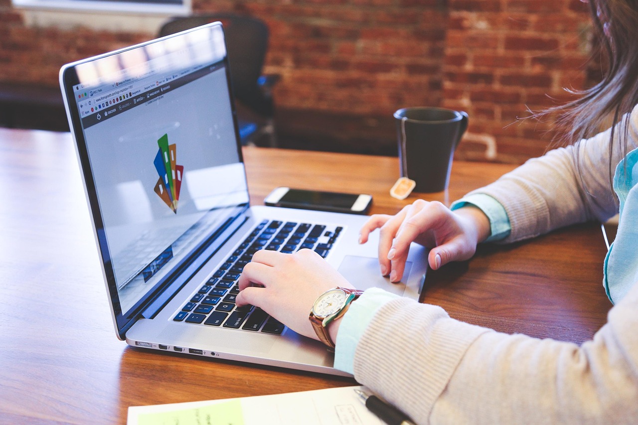 Oil and Gas Marketing Communications