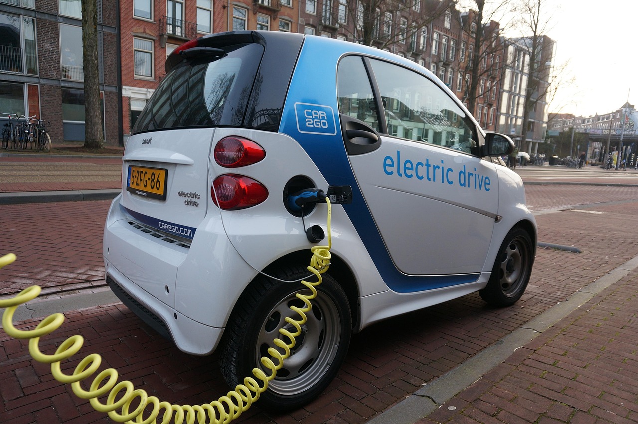 Policy Instruments and Governance for Sustainable Mobility