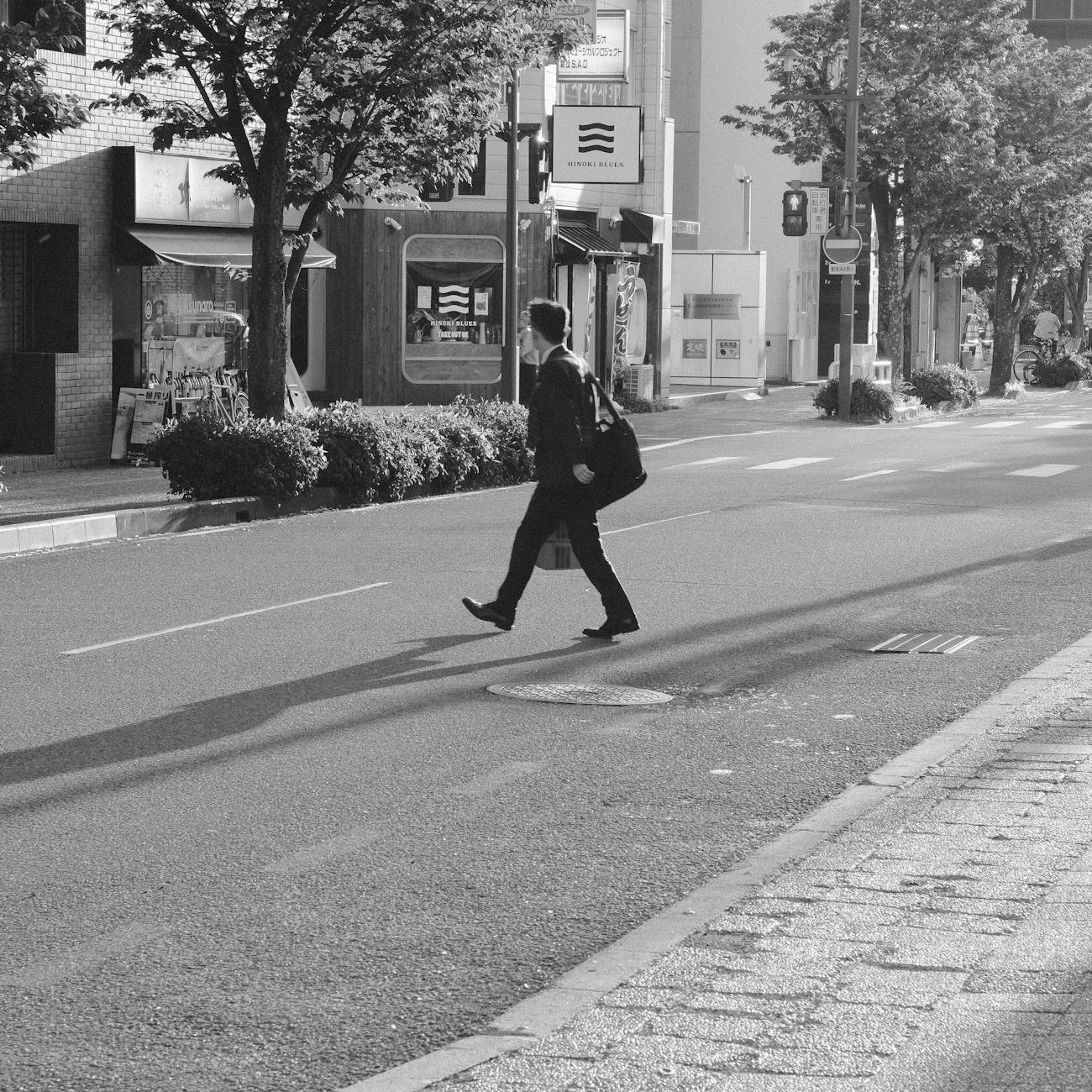 Cross-Border Employment Issues in the EU