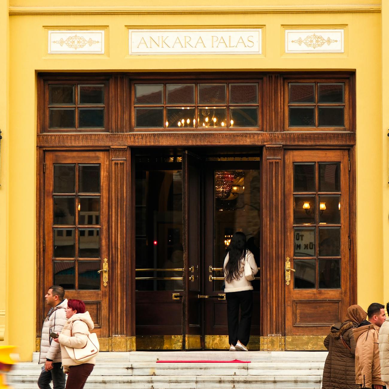 Unit 5: Hospitality Branding and Reputation Management